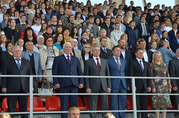 1 сентября 2015 года студенты-первокурсники Медицинского института Пензенского государственного университета приняли участие в торжественном мероприятии, посвященном Дню знаний